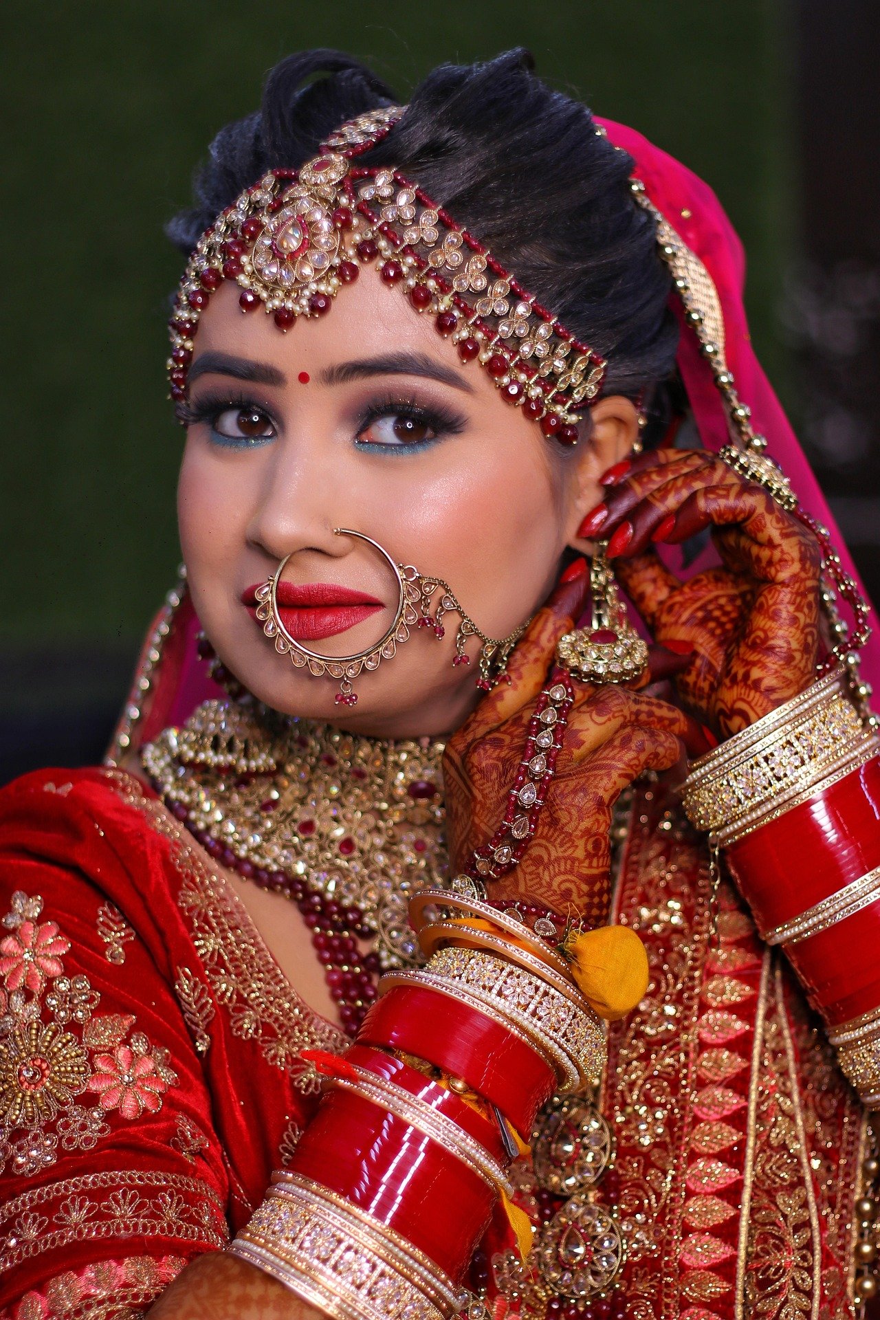 9 Bridal Makeup Tips: Guide to Your Perfect Bridal Makeup Look